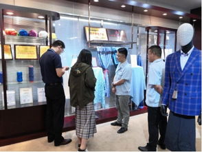 國(guó)家紡織產(chǎn)品開發(fā)中心領(lǐng)導(dǎo)調(diào)研我司綠色生態(tài)產(chǎn)品開發(fā)工作